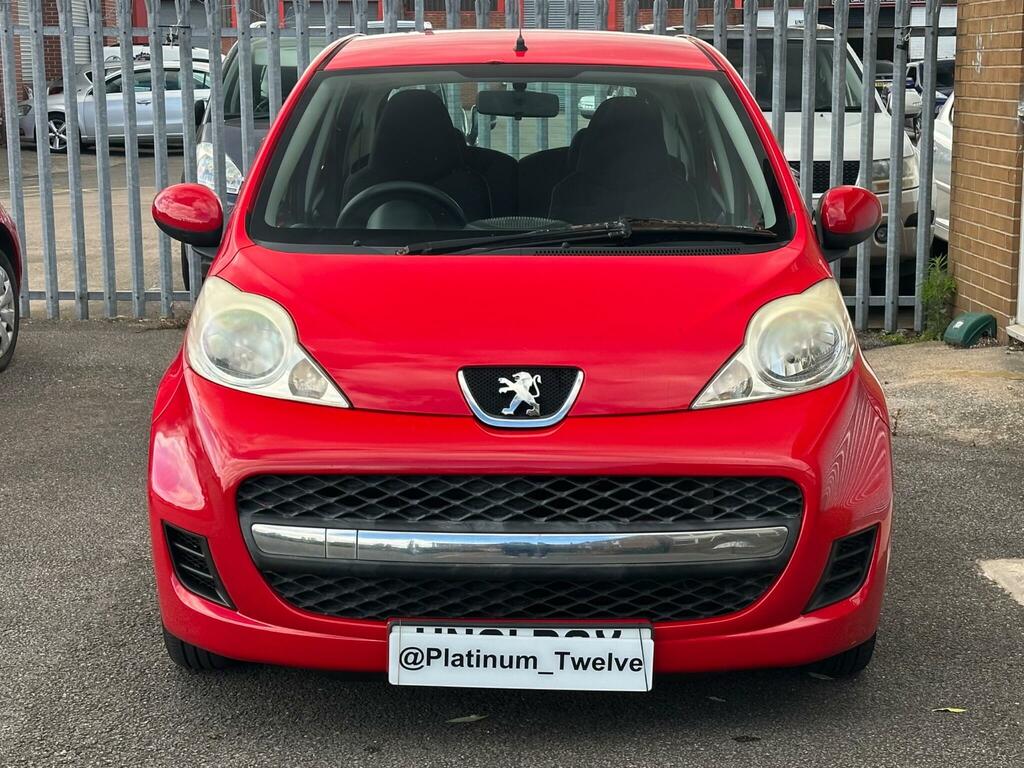 Peugeot 107 1.0 12V Urban 2 Tronic Euro 5 Red #2