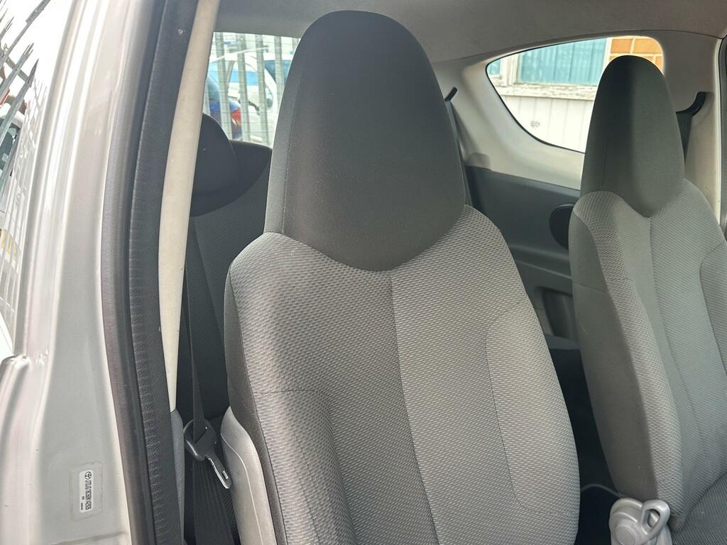 Toyota Aygo Hatchback Blue #11