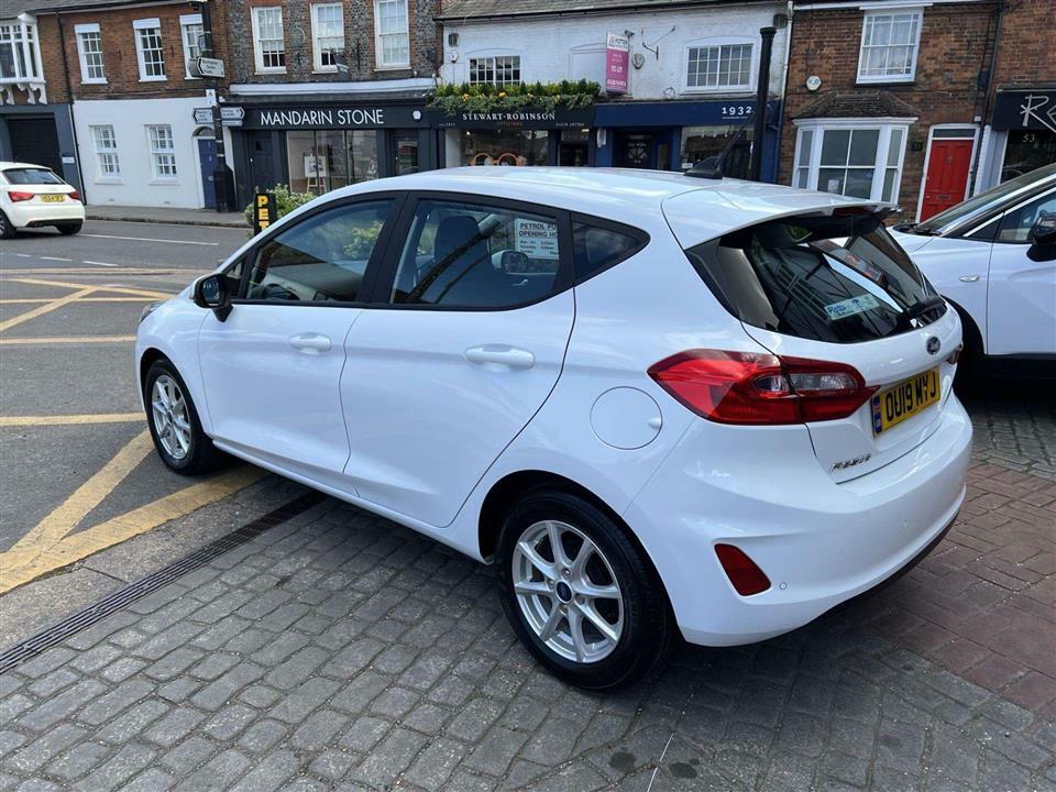 Ford Fiesta Zetec 1.0I 100Ps OU19MYJ White #4