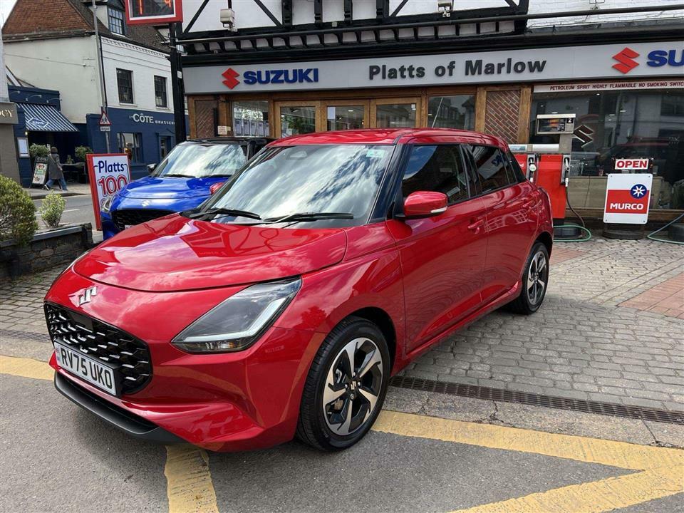 Suzuki Swift Ultra 1.2I Hybrid #2