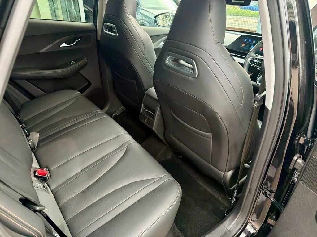 Omoda 9 1.5T Shs 34.46Kwh Noble Dh Grey #12