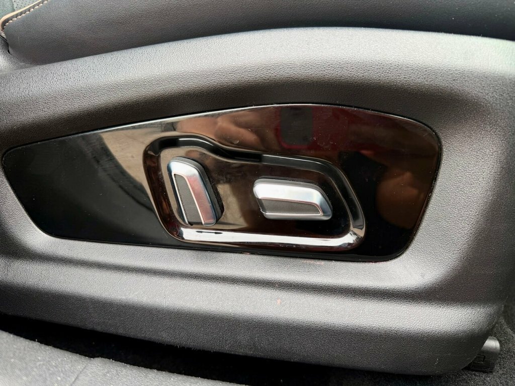 Omoda 9 1.5T Shs 34.46Kwh Noble Dh Grey #23