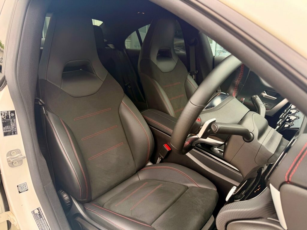 Mercedes-Benz CLA Class 1.3L Amg Line White #5