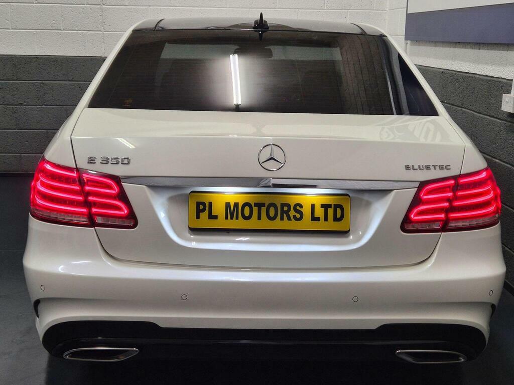 Mercedes-Benz E Class 3.0 E350 V6 Bluetec Amg Night Edition Premium G- White #4