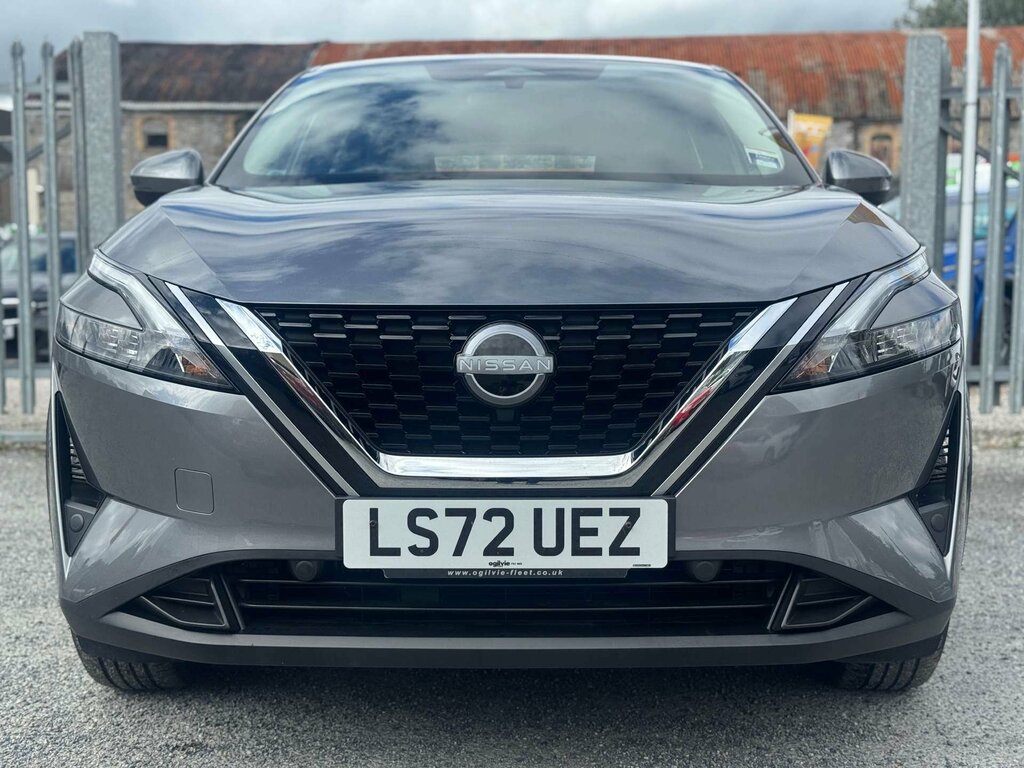 Nissan Qashqai 1.3 Qashqai Acenta Premium Dig-t Mhev LS72UEZ Grey #2
