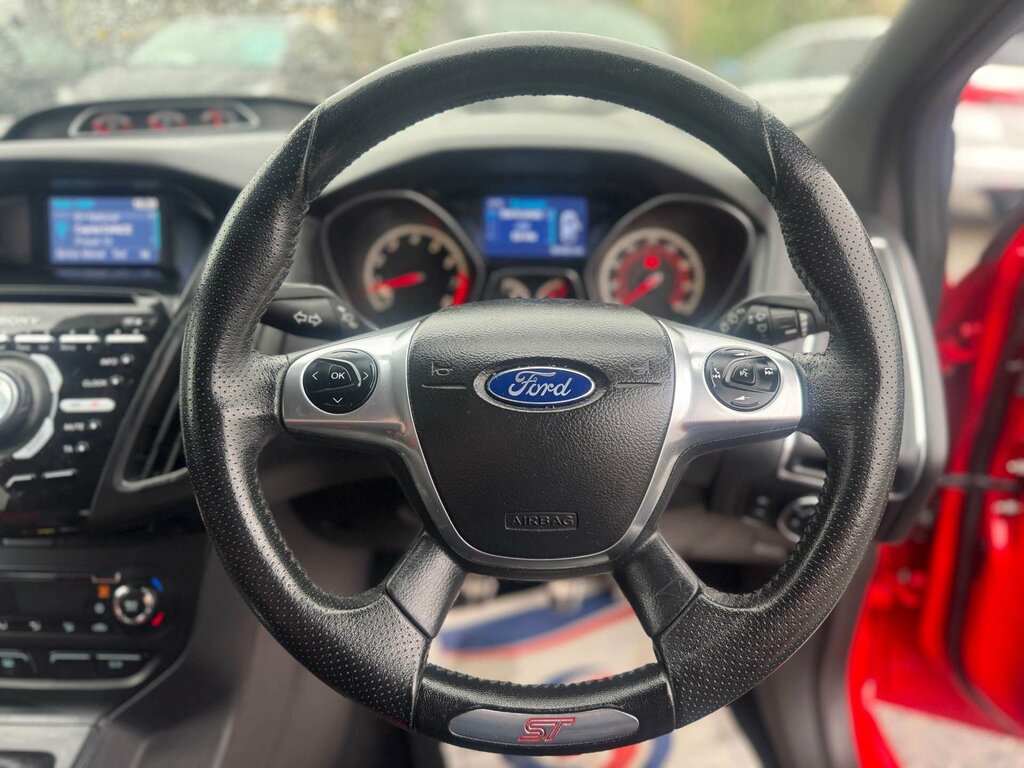 Ford Focus 2.0 Focus St-2 T RV64RRZ Red #5