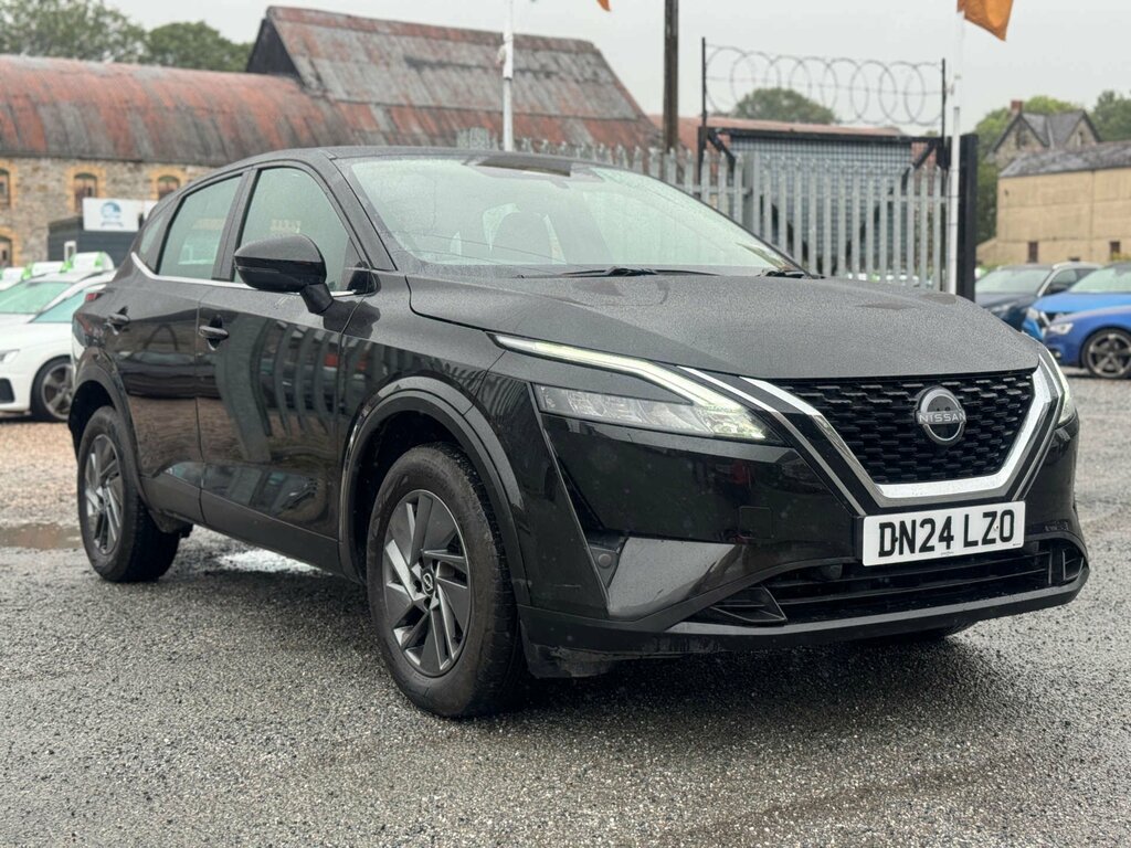 Nissan Qashqai 1.3 Qashqai Acenta Premium Dig-t Mhev DN24LZO Black