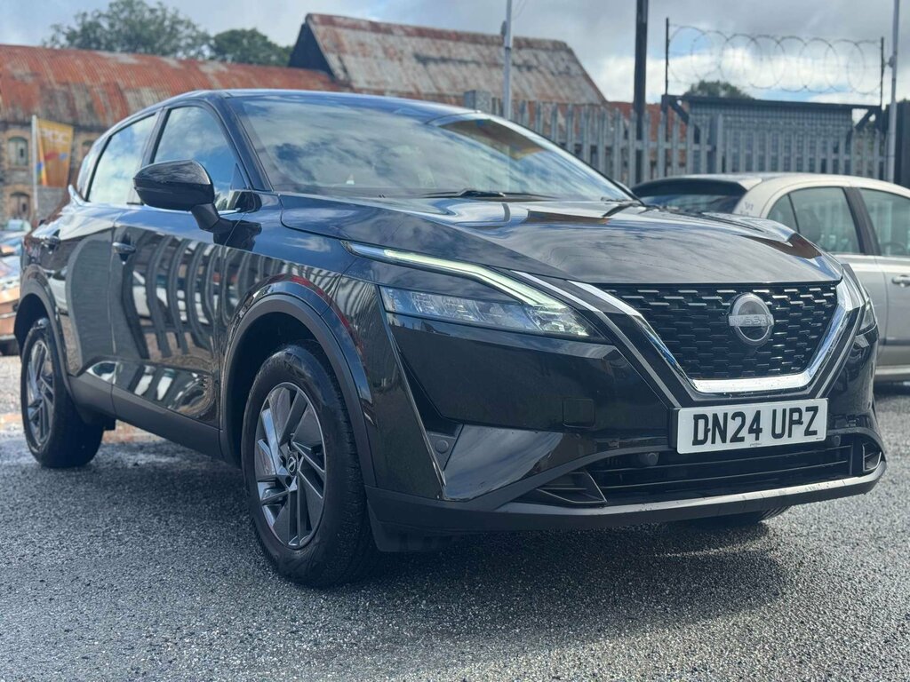 Nissan Qashqai 1.3 Qashqai Acenta Premium Dig-t Mhev DN24UPZ Black