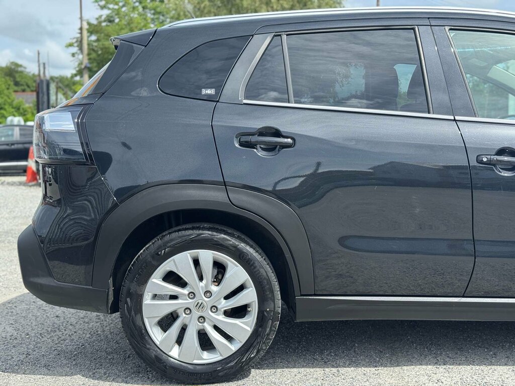 Suzuki SX4 S Cross Hatchback Blue #32