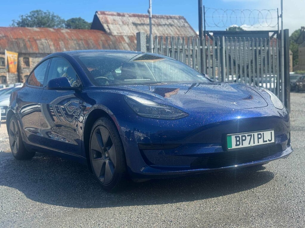 Tesla Model 3 Model 3 Standard Range Blue