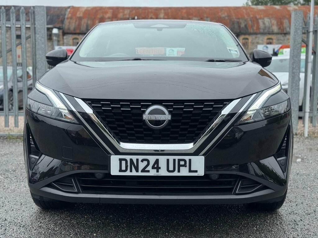 Nissan Qashqai 1.3 Qashqai Acenta Premium Dig-t Mhev DN24UPL Black #2