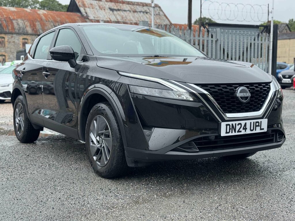 Nissan Qashqai 1.3 Qashqai Acenta Premium Dig-t Mhev DN24UPL Black