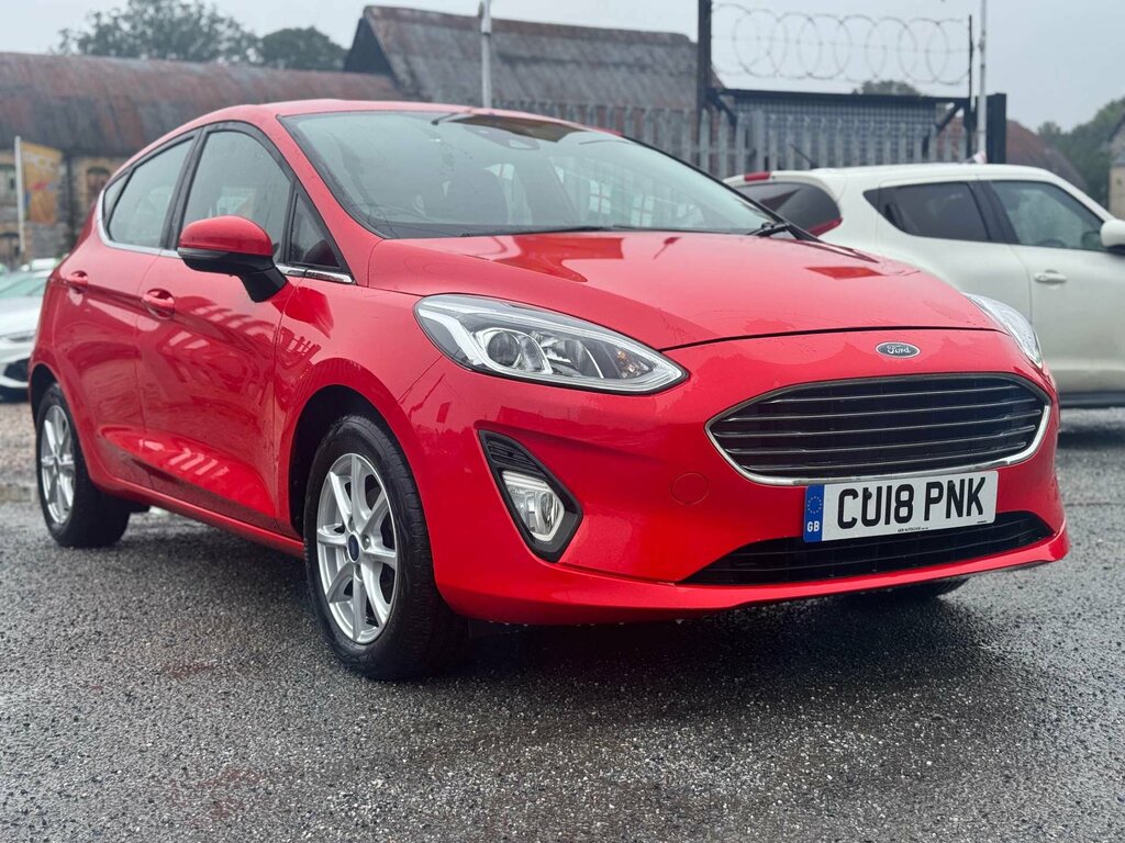 Ford Fiesta 1.5 Fiesta Zetec Tdci CU18PNK Red