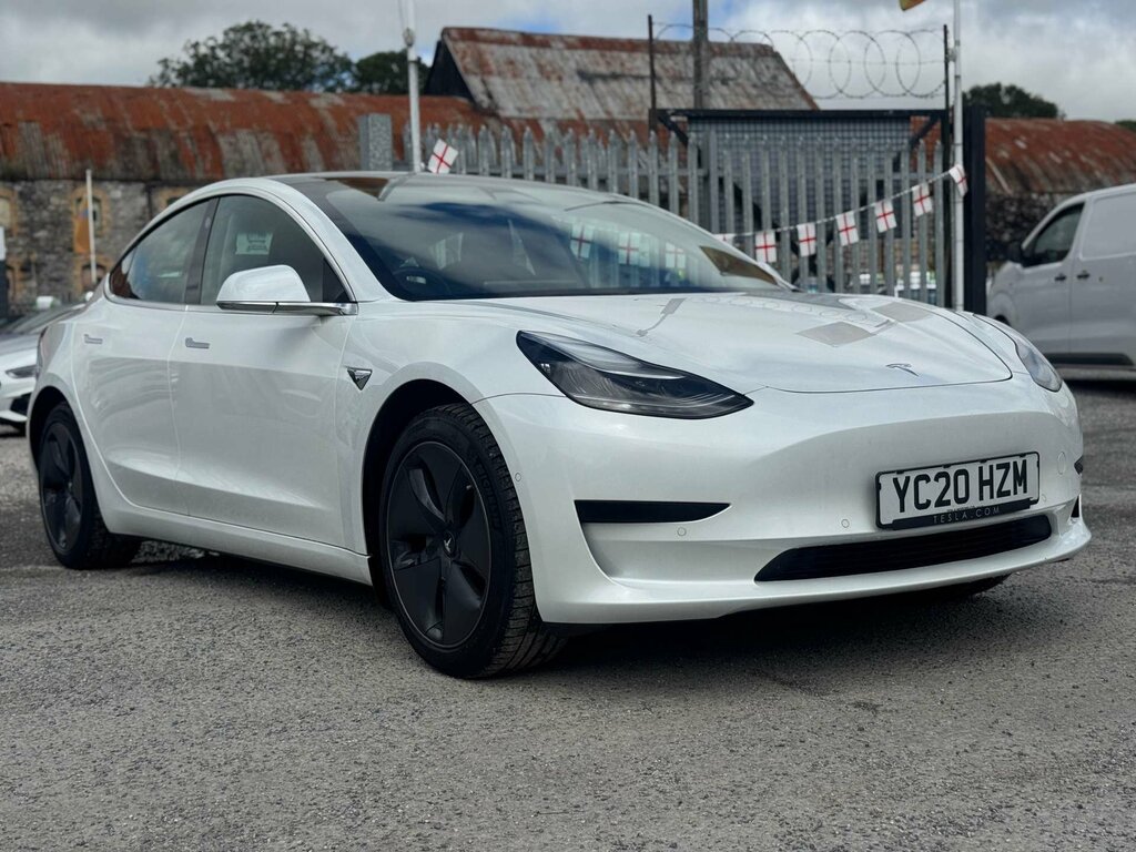 Tesla Model 3 Model 3 Standard Range White