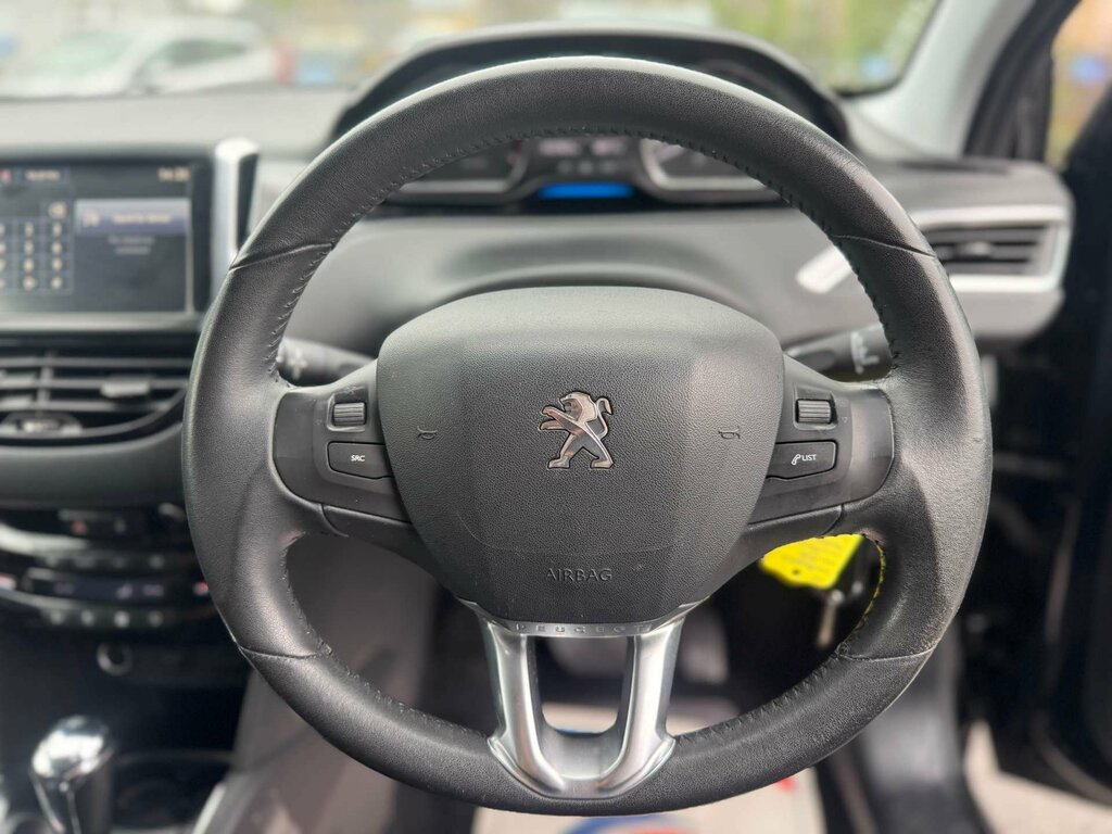 Peugeot 208 1.6 208 Allure WA15MOV Black #5