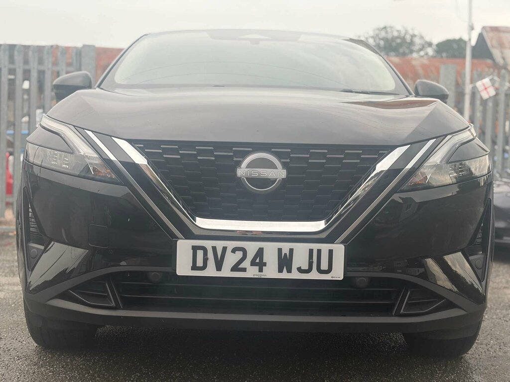 Nissan Qashqai 1.3 Qashqai Acenta Premium Dig-t Mhev DV24WJU Black #2