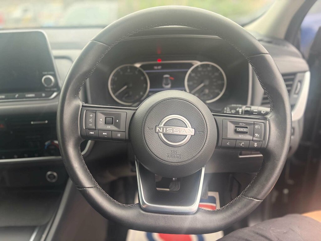 Nissan Qashqai 1.3 Qashqai Acenta Premium Dig-t Mhev DV24WJU Black #5