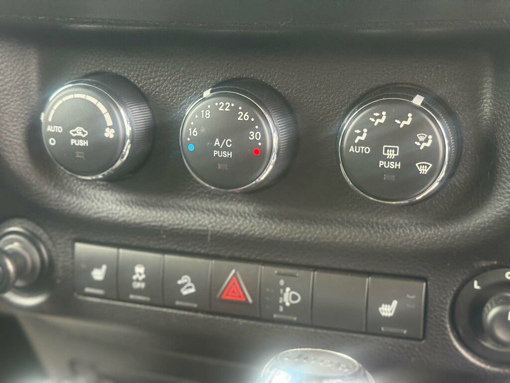 Jeep Wrangler Jeep Wrangler Rubicon Black #37