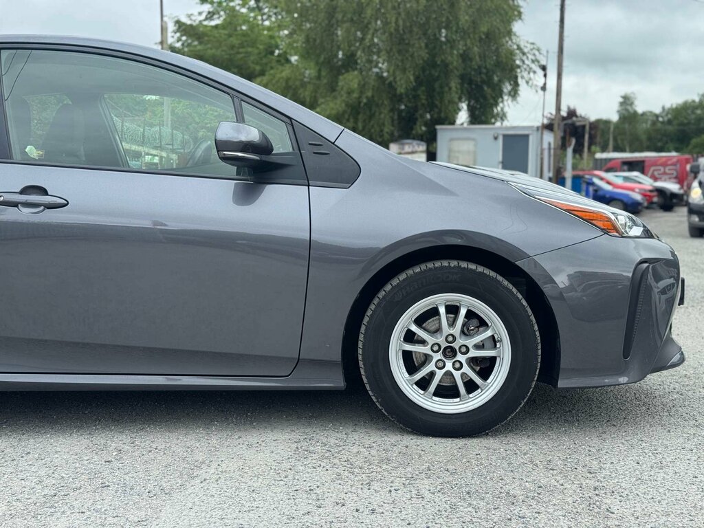 Toyota Prius 1.8 Prius Active Vvt-i Cvt Grey #3