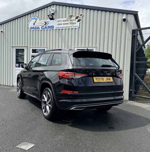 Skoda Kodiaq 2.0 Tdi Sportline Suv YD72JNK Black #3