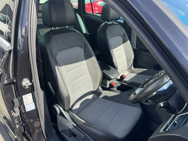 Volkswagen Tiguan 2.0 Tdi R-line Tech NX69OVD Black #5