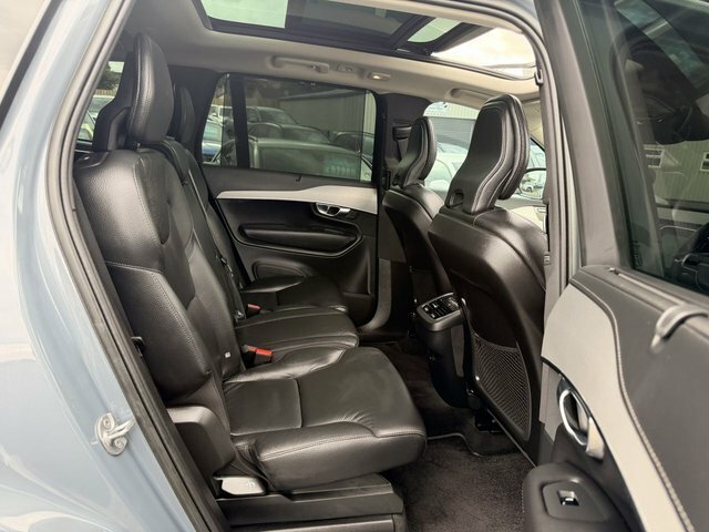 Volvo XC90 Suv Gold #11
