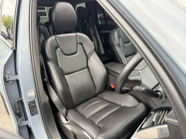 Volvo XC90 Suv Gold #8