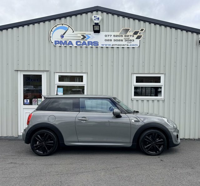 Mini Hatch 1.5 Cooper D Hatchback Grey #2