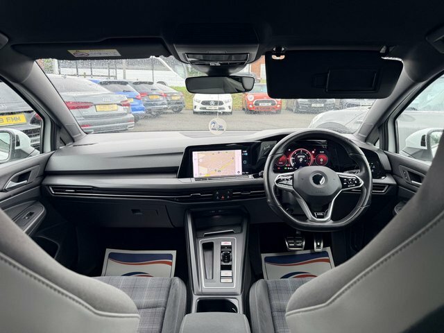 Volkswagen Golf 2.0 Tdi Gtd Hatchback YD21VFK White #6