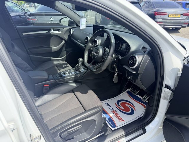 Audi A3 2.0 Tdi Black Edition Black #5