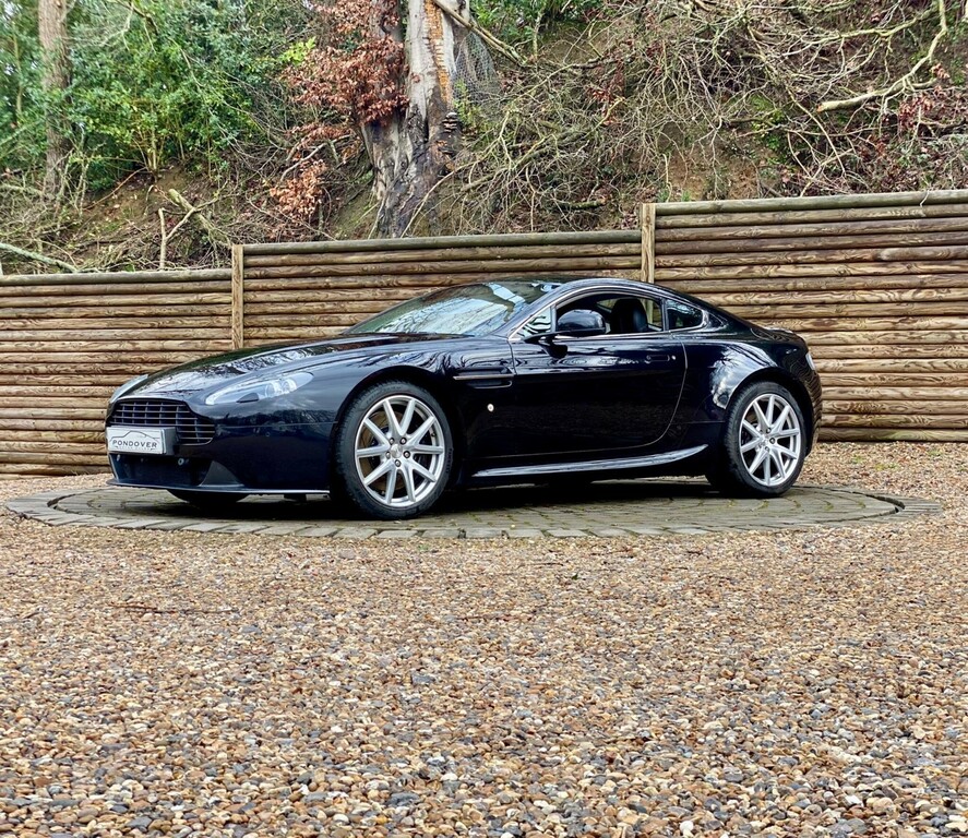 Aston Martin Vantage 4.7 V8 N420 Euro 4 Black