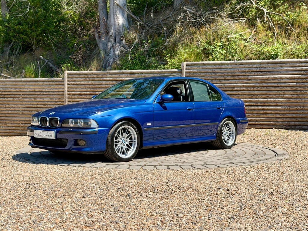 BMW M5 4.9I 4dr Black #1