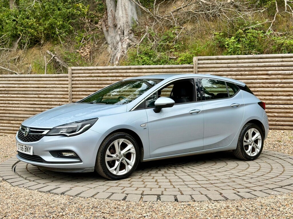 Vauxhall Astra Hatchback Silver