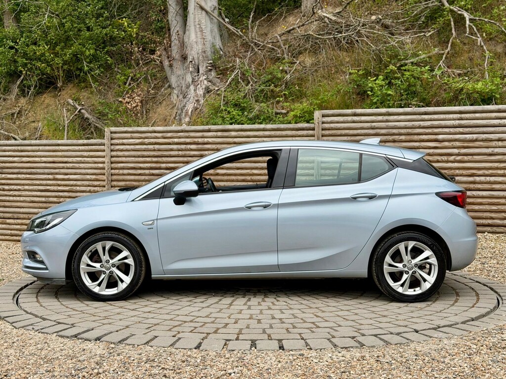 Vauxhall Astra Hatchback DT66BNY Silver #5
