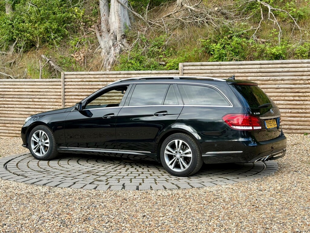 Mercedes-Benz E Class Estate OY65VZC Black #6
