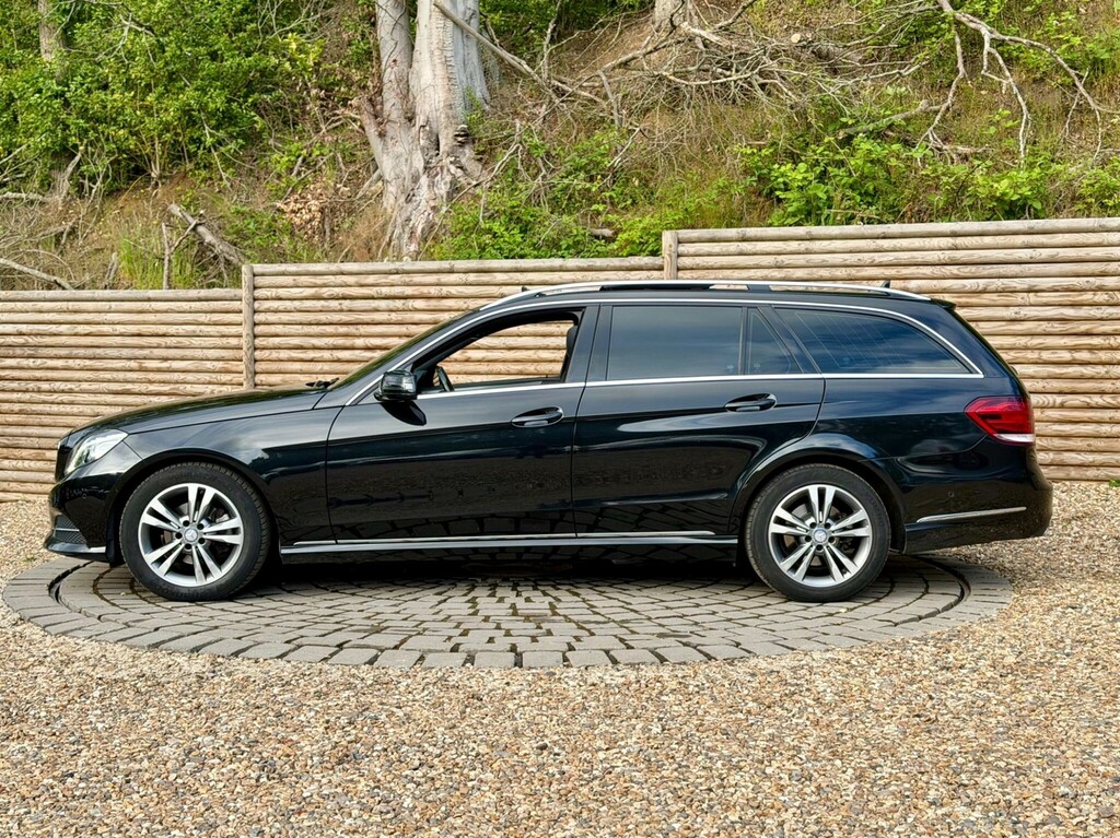 Mercedes-Benz E Class Estate OY65VZC Black #5