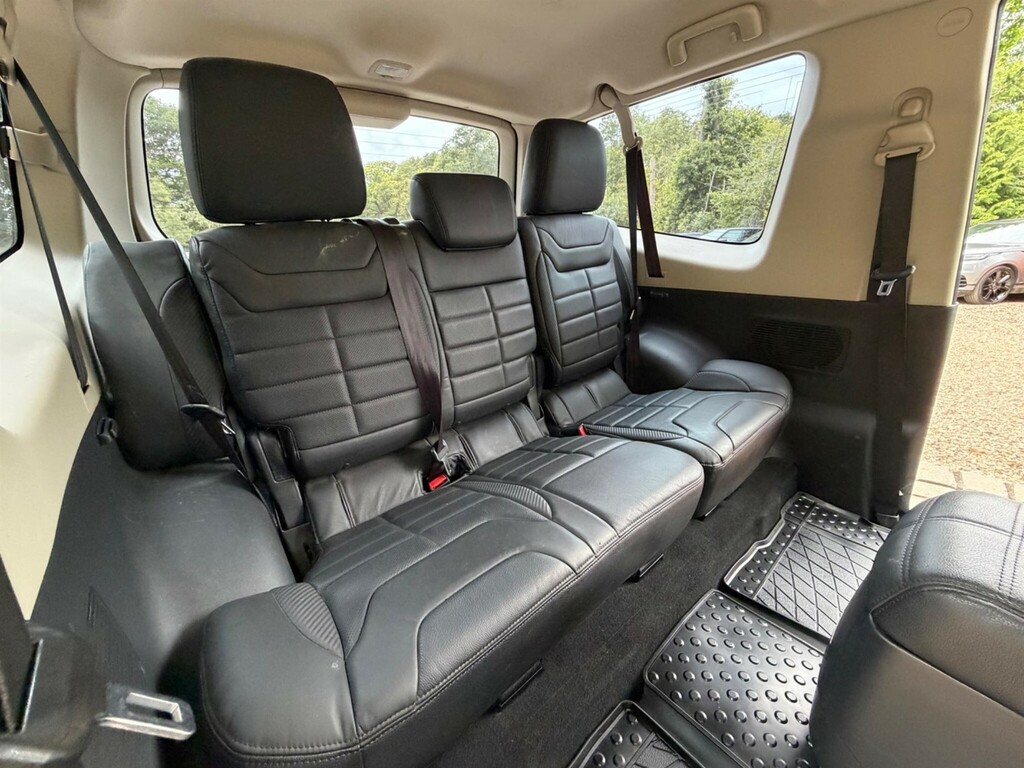 Mitsubishi Shogun 3.2 Di-dc 187 4Work Sg2 Van Grey #24