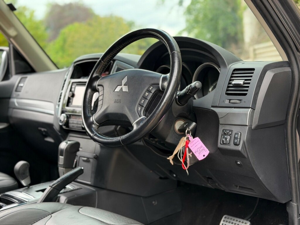 Mitsubishi Shogun 3.2 Di-dc 187 4Work Sg2 Van Grey #30