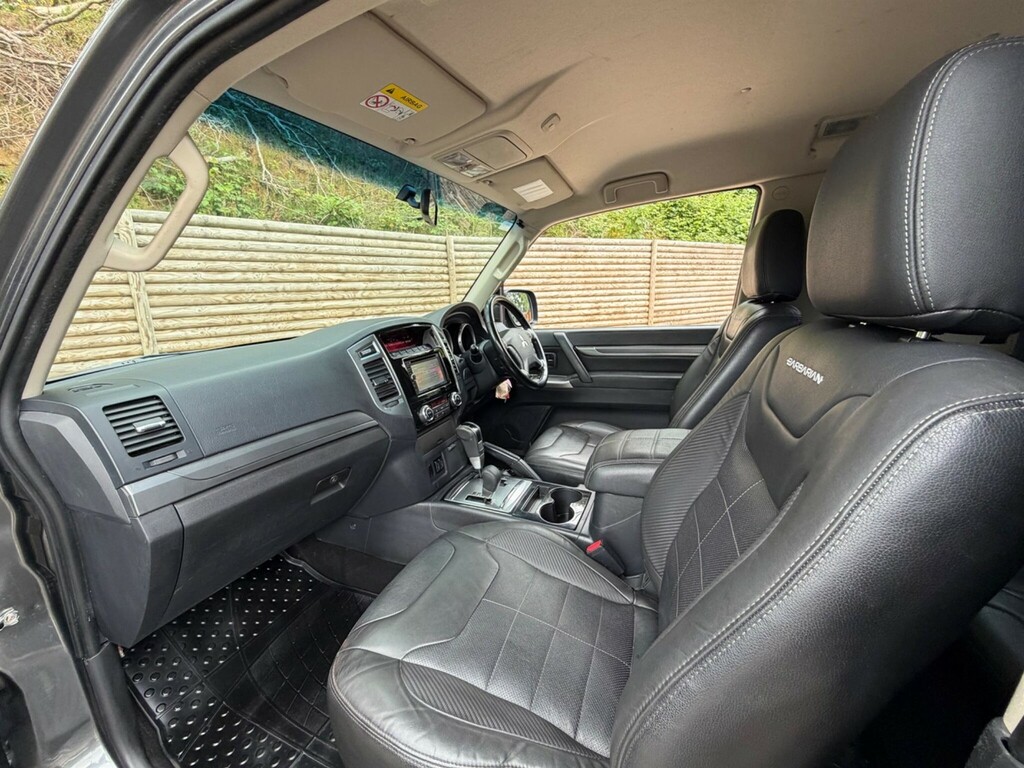 Mitsubishi Shogun 3.2 Di-dc 187 4Work Sg2 Van Grey #20