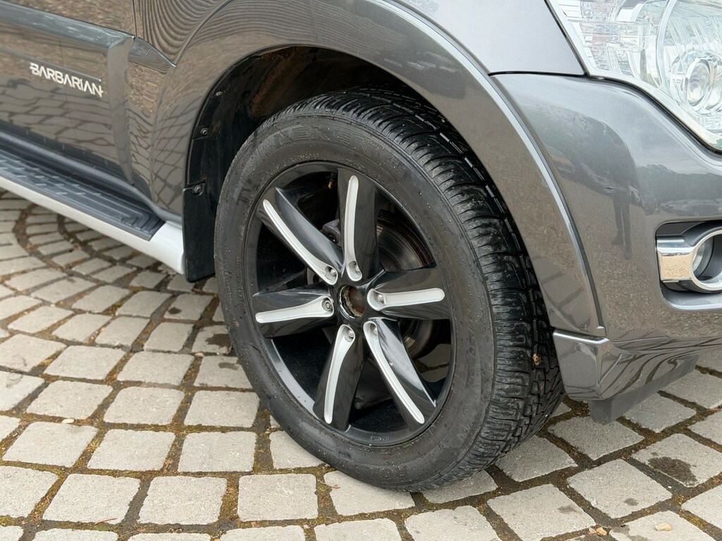 Mitsubishi Shogun 3.2 Di-dc 187 4Work Sg2 Van Grey #72