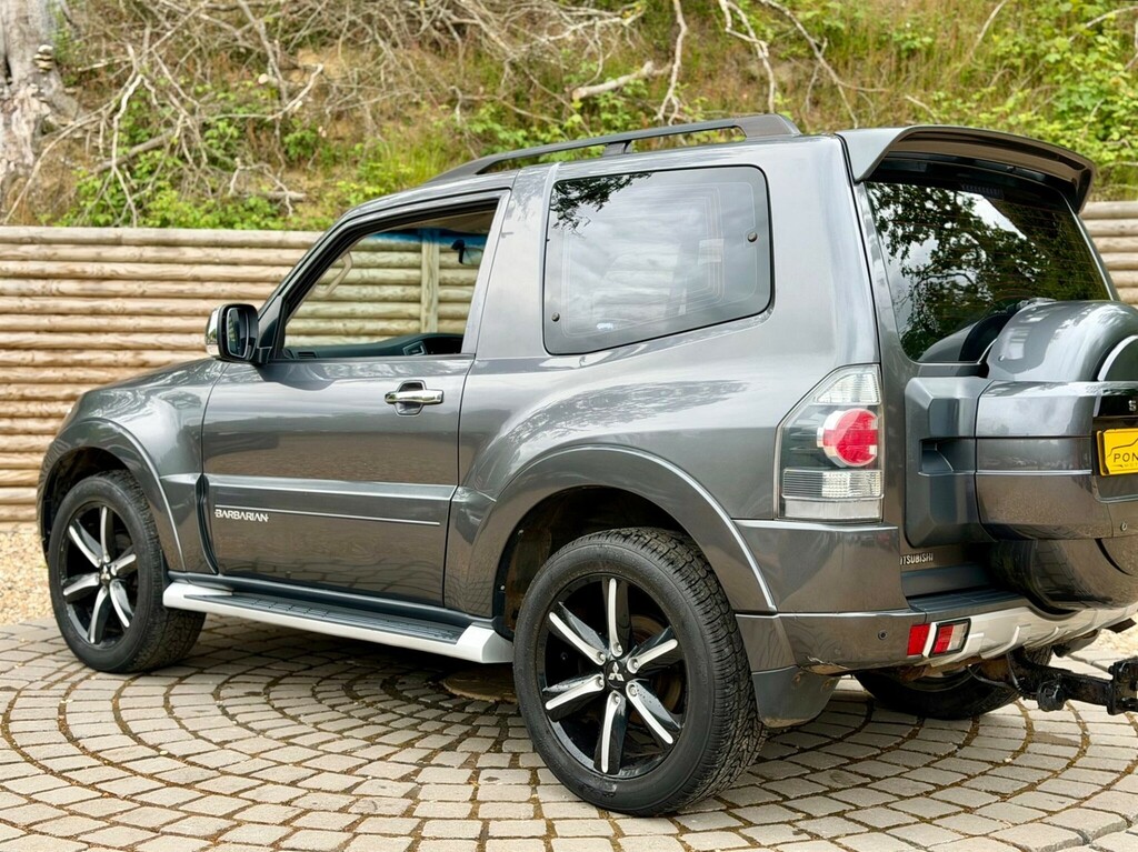 Mitsubishi Shogun 3.2 Di-dc 187 4Work Sg2 Van Grey #60