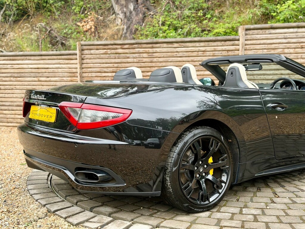 Maserati GranCabrio Grancabrio Mc 2-Door Black #93