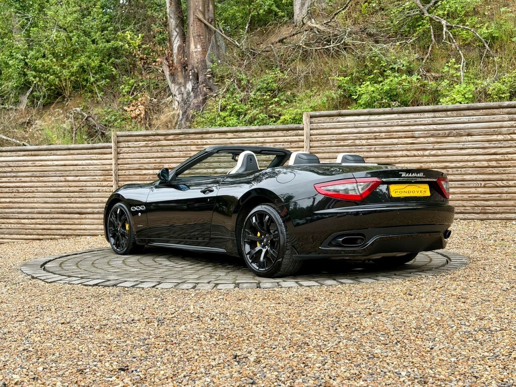 Maserati GranCabrio Grancabrio Mc 2-Door Black #15