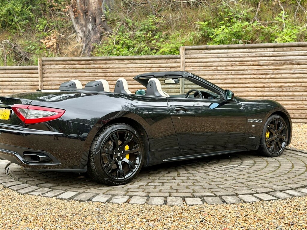Maserati GranCabrio Mc Blue #87