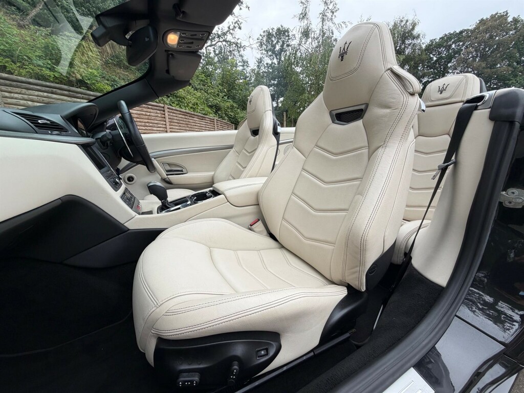 Maserati GranCabrio Convertible Black #3