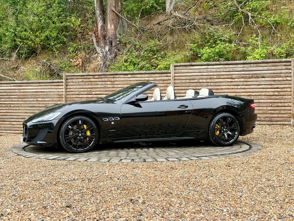 Maserati GranCabrio Convertible Black #6