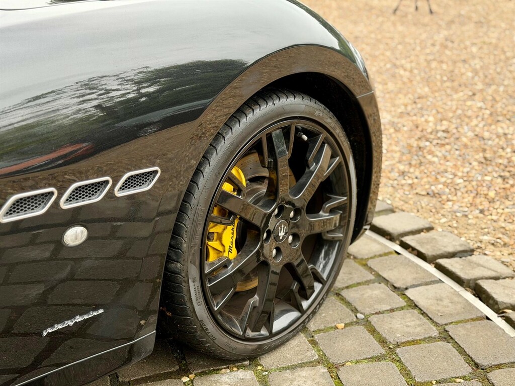 Maserati GranCabrio Grancabrio Mc 2-Door Black #94