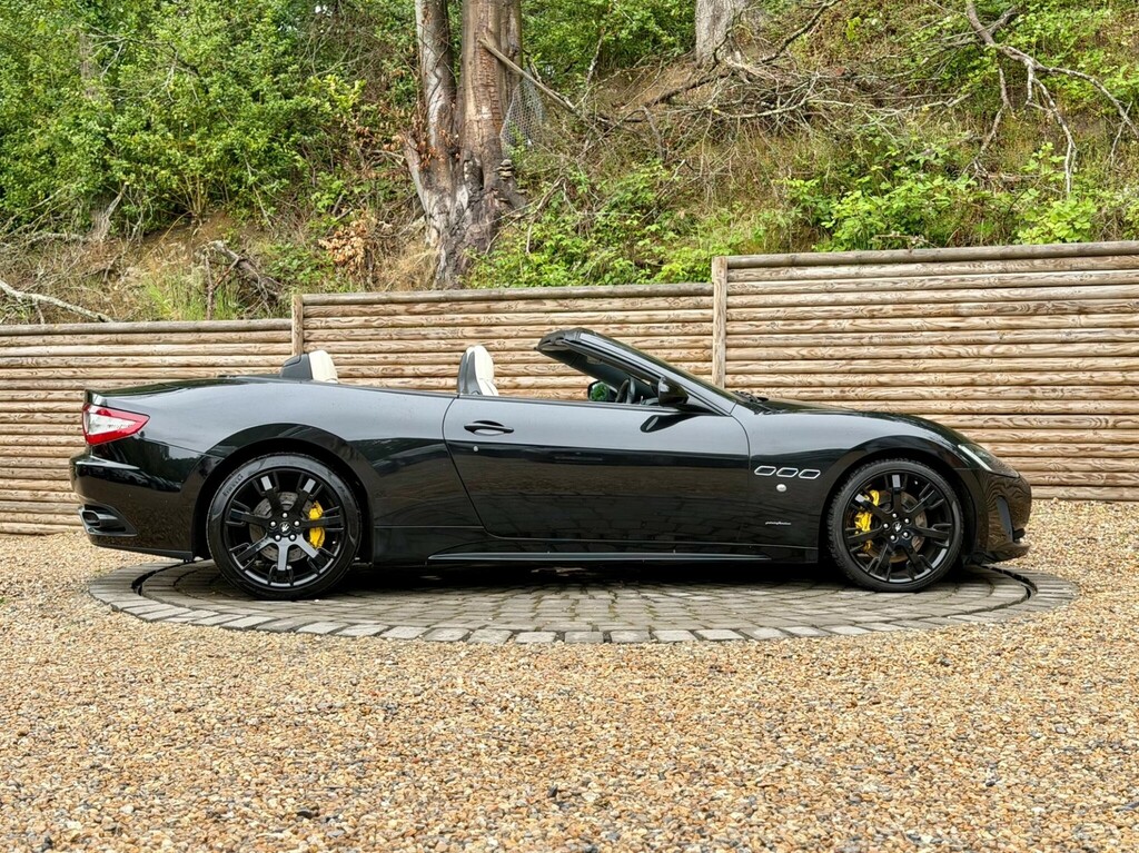 Maserati GranCabrio Mc Blue #24