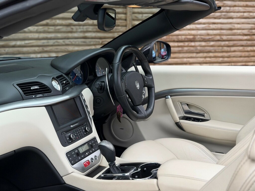 Maserati GranCabrio Convertible Black #2