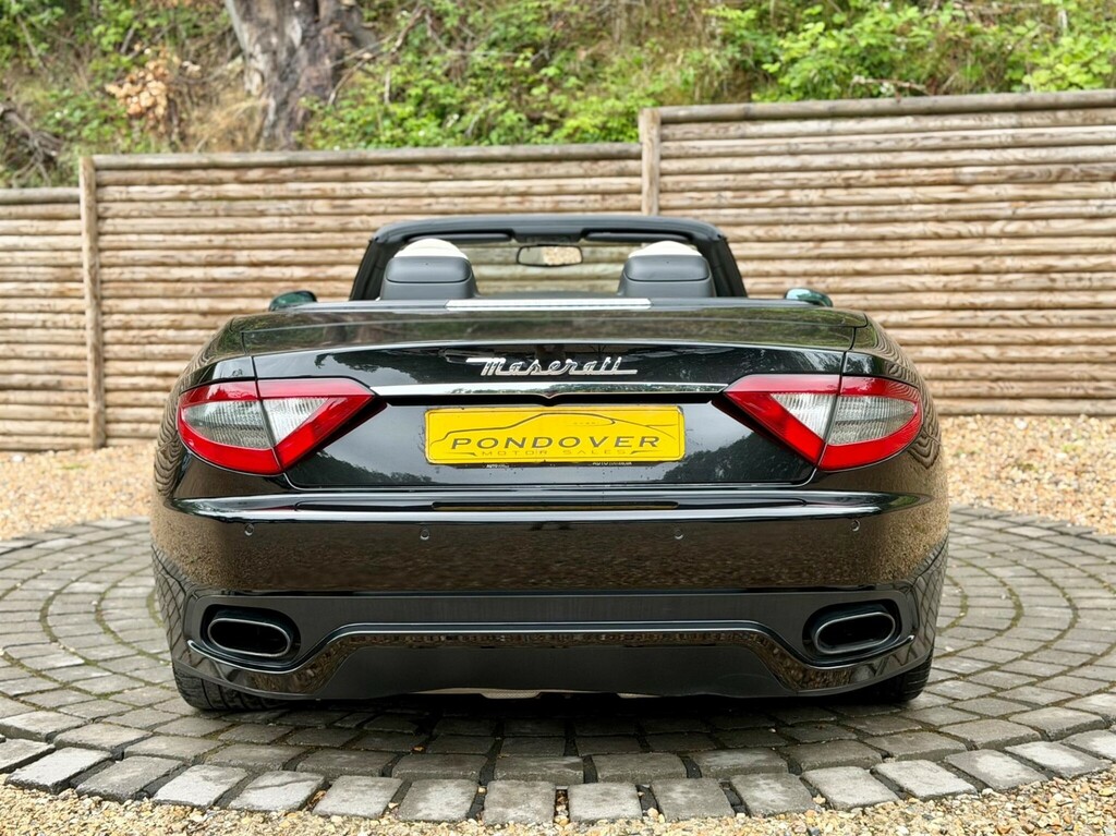 Maserati GranCabrio Mc Blue #85